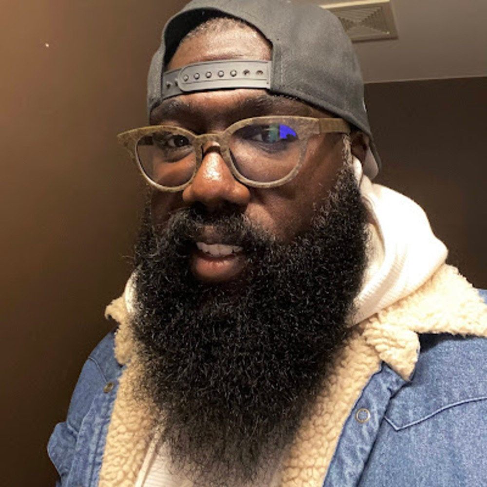 Meet your Posher, Christopher